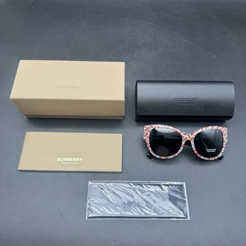 AUTHENTIC Burberry Large Cat Eye Retro Women’s Sunglasses BE4294F - Brand New